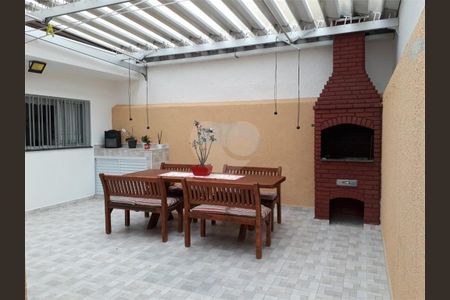 Casa à venda com 200m², 3 quartos e 2 vagas