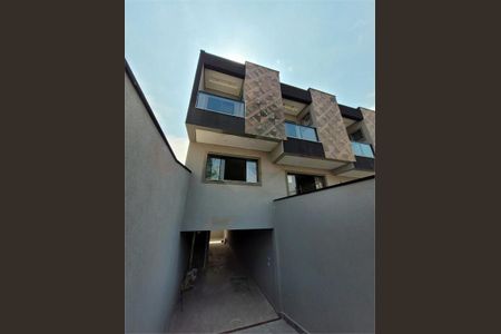 Casa à venda com 120m², 3 quartos e 3 vagas