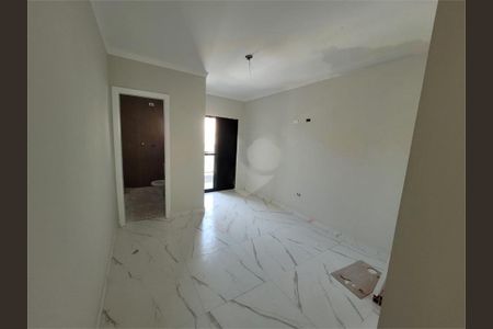 Casa à venda com 120m², 3 quartos e 3 vagas