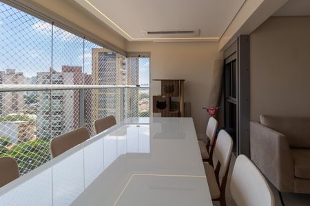 Apartamento à venda com 104m², 3 quartos e 2 vagasVaranda da Sala