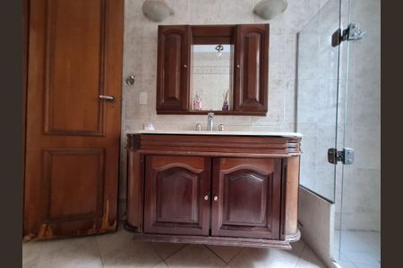 Apartamento à venda com 137m², 2 quartos e 1 vaga Apartamento à venda com 137m², 2 quartos e 1 vagaBanheiro