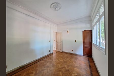 Apartamento à venda com 137m², 2 quartos e 1 vaga Apartamento à venda com 137m², 2 quartos e 1 vagaQuarto 2