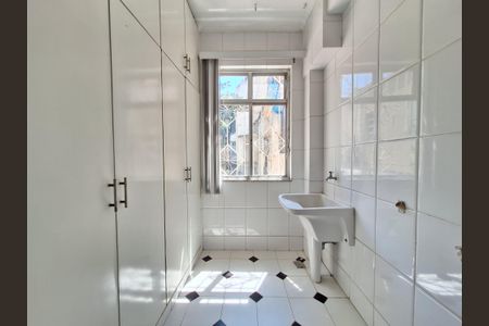 Apartamento à venda com 137m², 2 quartos e 1 vaga Apartamento à venda com 137m², 2 quartos e 1 vagaÁrea de serviço