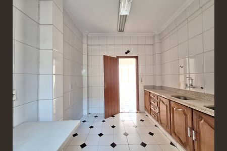 Apartamento à venda com 137m², 2 quartos e 1 vaga Apartamento à venda com 137m², 2 quartos e 1 vagaCozinha
