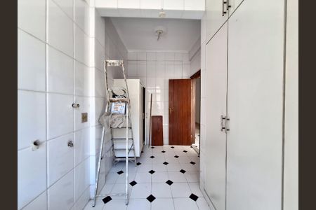 Apartamento à venda com 137m², 2 quartos e 1 vaga Apartamento à venda com 137m², 2 quartos e 1 vagaÁrea de serviço