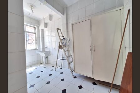 Apartamento à venda com 137m², 2 quartos e 1 vaga Apartamento à venda com 137m², 2 quartos e 1 vagaÁrea de serviço