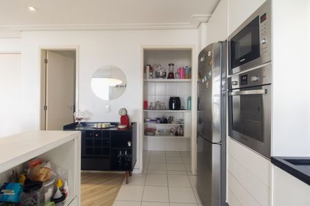 Apartamento à venda com 105m², 3 quartos e 2 vagasCozinha
