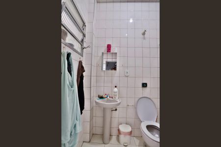 Casa à venda com 160m², 3 quartos e 2 vagas Casa à venda com 160m², 3 quartos e 2 vagasBanheiro 2