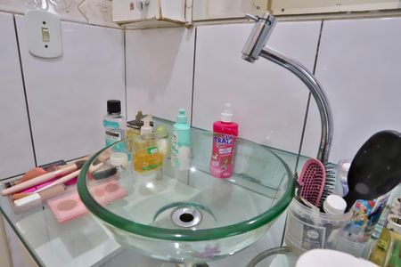 Casa à venda com 160m², 3 quartos e 2 vagas Casa à venda com 160m², 3 quartos e 2 vagasBanheiro 1