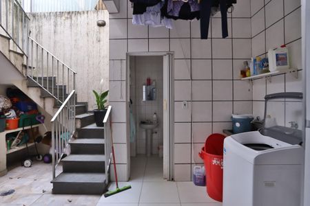 Casa à venda com 160m², 3 quartos e 2 vagas Casa à venda com 160m², 3 quartos e 2 vagasQuintal