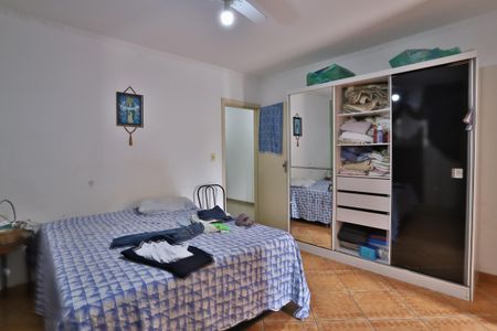 Casa à venda com 160m², 3 quartos e 2 vagas Casa à venda com 160m², 3 quartos e 2 vagasQuarto 3