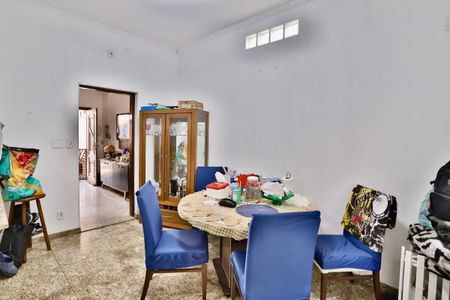 Casa à venda com 160m², 3 quartos e 2 vagas Casa à venda com 160m², 3 quartos e 2 vagasCopa