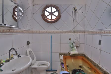 Casa à venda com 160m², 3 quartos e 2 vagas Casa à venda com 160m², 3 quartos e 2 vagasBanheiro do Quarto 3