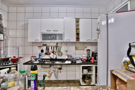 Casa à venda com 160m², 3 quartos e 2 vagas Casa à venda com 160m², 3 quartos e 2 vagasCozinha
