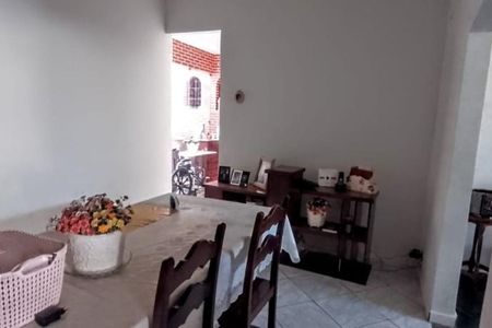 Casa à venda com 149m², 3 quartos e 2 vagas
