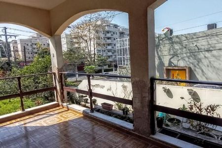 Casa à venda com 149m², 3 quartos e 2 vagas