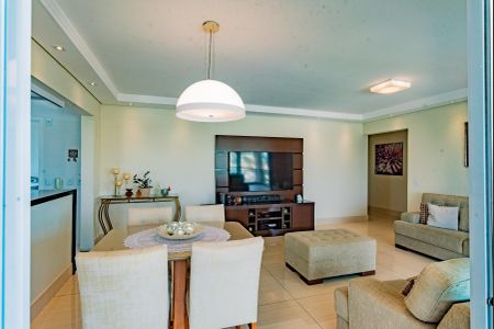 Apartamento à venda com 138m², 3 quartos e 2 vagas Apartamento à venda com 138m², 3 quartos e 2 vagasSala