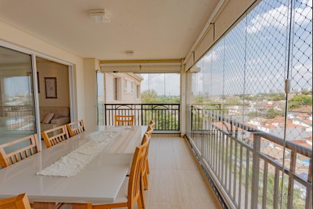 Apartamento à venda com 138m², 3 quartos e 2 vagas Apartamento à venda com 138m², 3 quartos e 2 vagasVaranda Gourmet