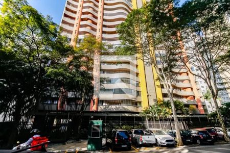 Apartamento à venda com 160m², 4 quartos e 2 vagas Apartamento à venda com 160m², 4 quartos e 2 vagasFachada
