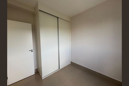 Apartamento à venda com 92m², 3 quartos e 2 vagasQuarto 2
