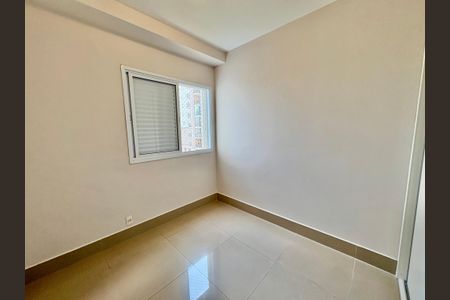Apartamento à venda com 92m², 3 quartos e 2 vagas Apartamento à venda com 92m², 3 quartos e 2 vagasQuarto 1