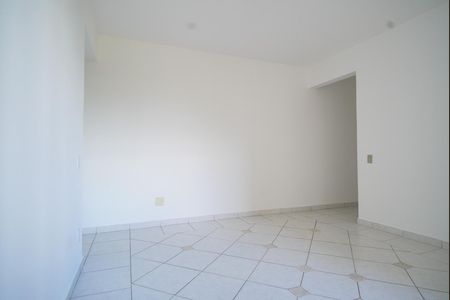 Apartamento para alugar com 72m², 2 quartos e 1 vagaSala