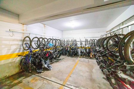 Apartamento à venda com 82m², 3 quartos e 1 vaga Apartamento à venda com 82m², 3 quartos e 1 vagaBicicletario