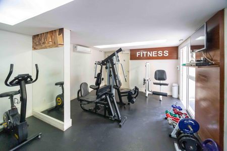Apartamento à venda com 82m², 3 quartos e 1 vaga Apartamento à venda com 82m², 3 quartos e 1 vagaÁrea comum - Academia