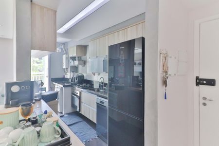 Apartamento à venda com 82m², 3 quartos e 1 vaga Apartamento à venda com 82m², 3 quartos e 1 vagaCozinha e Área de Serviço