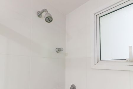 Apartamento à venda com 82m², 3 quartos e 1 vaga Apartamento à venda com 82m², 3 quartos e 1 vagaBanheiro Social