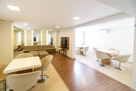 Apartamento à venda com 82m², 3 quartos e 1 vaga Apartamento à venda com 82m², 3 quartos e 1 vagaÁrea comum - Salão de festas