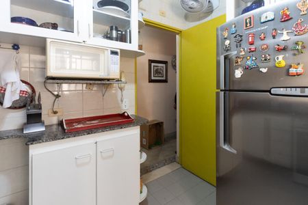 Apartamento à venda com 150m², 2 quartos e 2 vagasCozinha