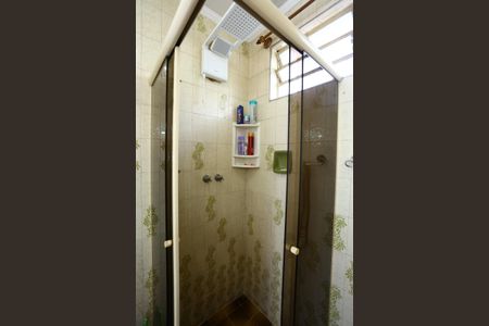 Casa à venda com 220m², 3 quartos e 2 vagas Casa à venda com 220m², 3 quartos e 2 vagasBanheiro