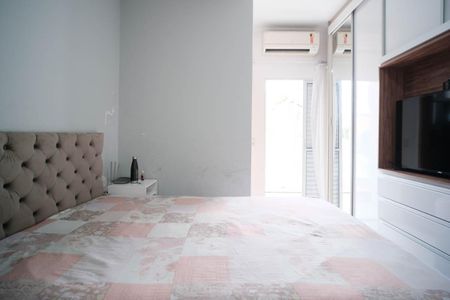 Casa à venda com 120m², 3 quartos e 4 vagasSuíte 