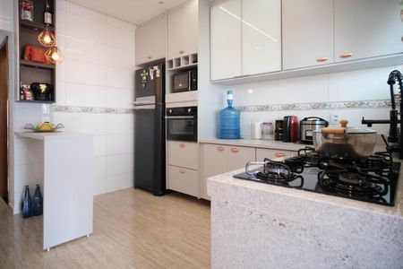 Casa à venda com 120m², 3 quartos e 4 vagasCozinha