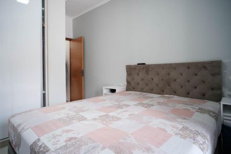 Casa à venda com 120m², 3 quartos e 4 vagasSuíte 