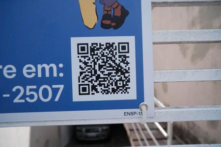 Casa à venda com 120m², 3 quartos e 4 vagasPlaquinha