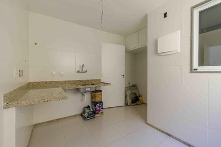 Apartamento à venda com 110m², 3 quartos e 2 vagas Apartamento à venda com 110m², 3 quartos e 2 vagasCozinha