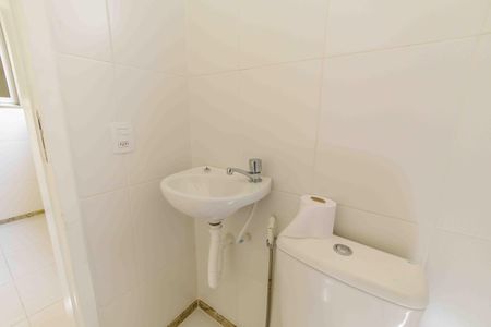 Apartamento à venda com 110m², 3 quartos e 2 vagas Apartamento à venda com 110m², 3 quartos e 2 vagasBanheiro de Serviço