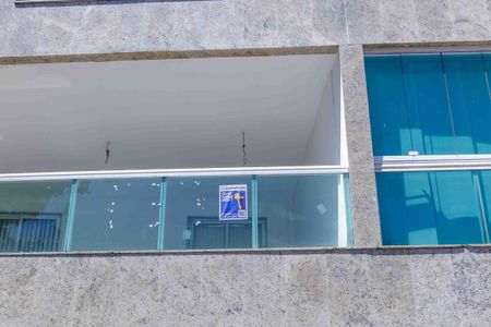 Apartamento à venda com 110m², 3 quartos e 2 vagas Apartamento à venda com 110m², 3 quartos e 2 vagasPlaquinha