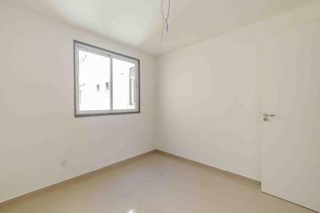 Apartamento à venda com 110m², 3 quartos e 2 vagas Apartamento à venda com 110m², 3 quartos e 2 vagasQuarto 1