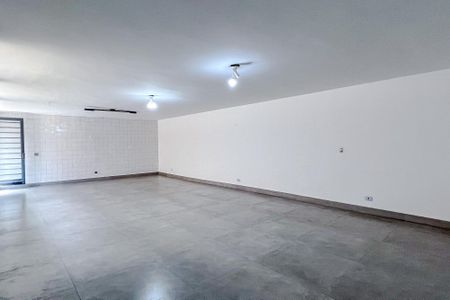 Casa à venda com 359m², 3 quartos e 5 vagas  Área comum Salão