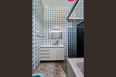 Casa à venda com 359m², 3 quartos e 5 vagasBanheiro da Suíte