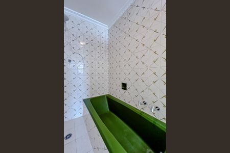 Casa à venda com 359m², 3 quartos e 5 vagasBanheiro da Suíte