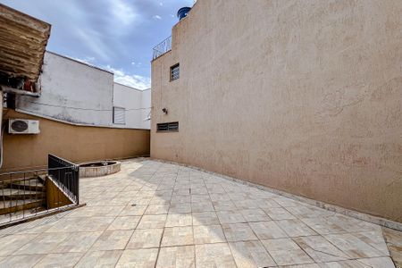 Casa à venda com 359m², 3 quartos e 5 vagasÁrea externa