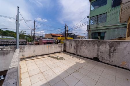 Casa para alugar com 60m², 2 quartos e sem vagaVaranda