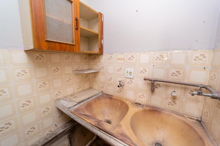 Casa para alugar com 60m², 2 quartos e sem vagaÁrea de Serviço