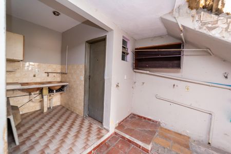 Casa para alugar com 60m², 2 quartos e sem vagaÁrea de Serviço