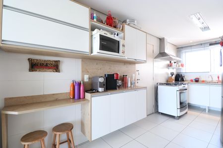 Apartamento à venda com 162m², 3 quartos e 3 vagasCozinha