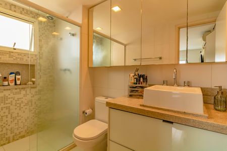 Apartamento à venda com 132m², 3 quartos e 3 vagasBanheiro